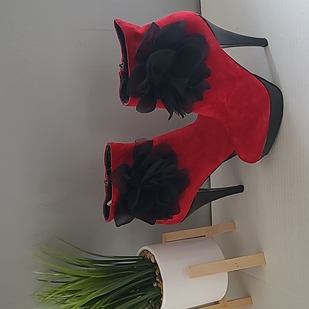 Michael Kors Heels